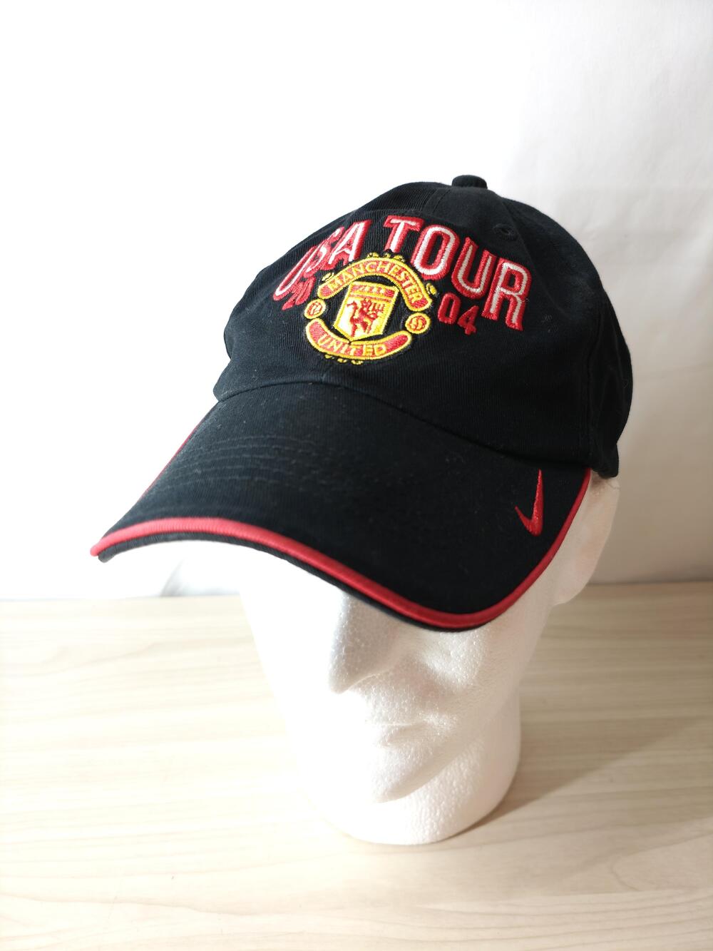 Vintage Manchester United Hat Cap Strap Back One Size Soccer USA Tour 2004 Nike